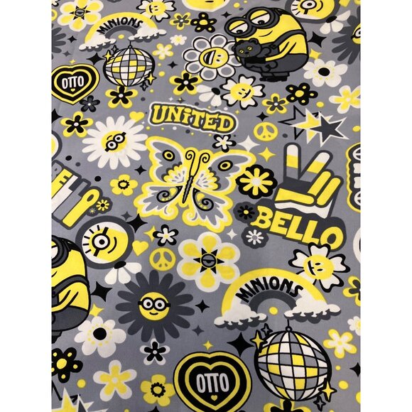 Minions The Rise Of Gru Womens Scrub Top Small - Picture 11 of 12